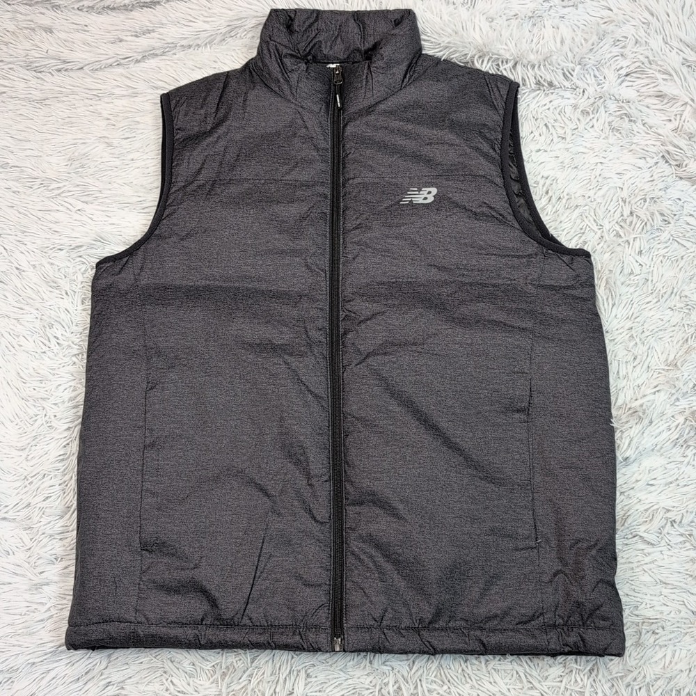 New Balance Vest Mens M Gray Soft Gorpcore Pockets Outdoors Warm Zip Up Athletic